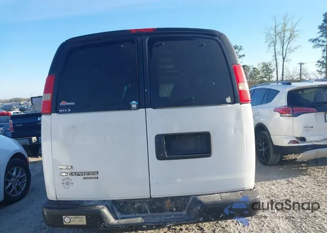 2012 Chevrolet Express 3500 Ls z USA, uszkodzony, nr VIN 1GAZGZFG9C1103422